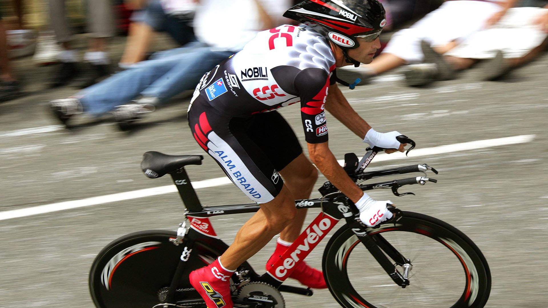 Kaiyun APP-世界杯最震撼的瞬间：逆境中跑出奇迹，世界杯经典逆袭