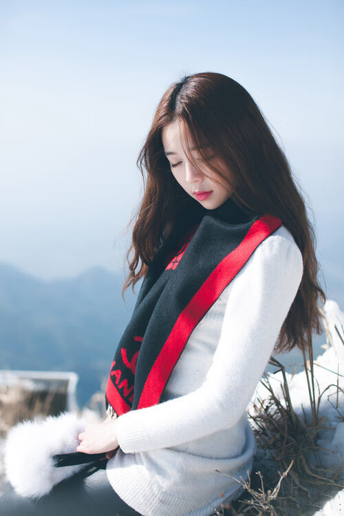 贝尔哈德·福特:场上决策能力让全黑队进攻更加精准,贝尔福特现如今的妻子