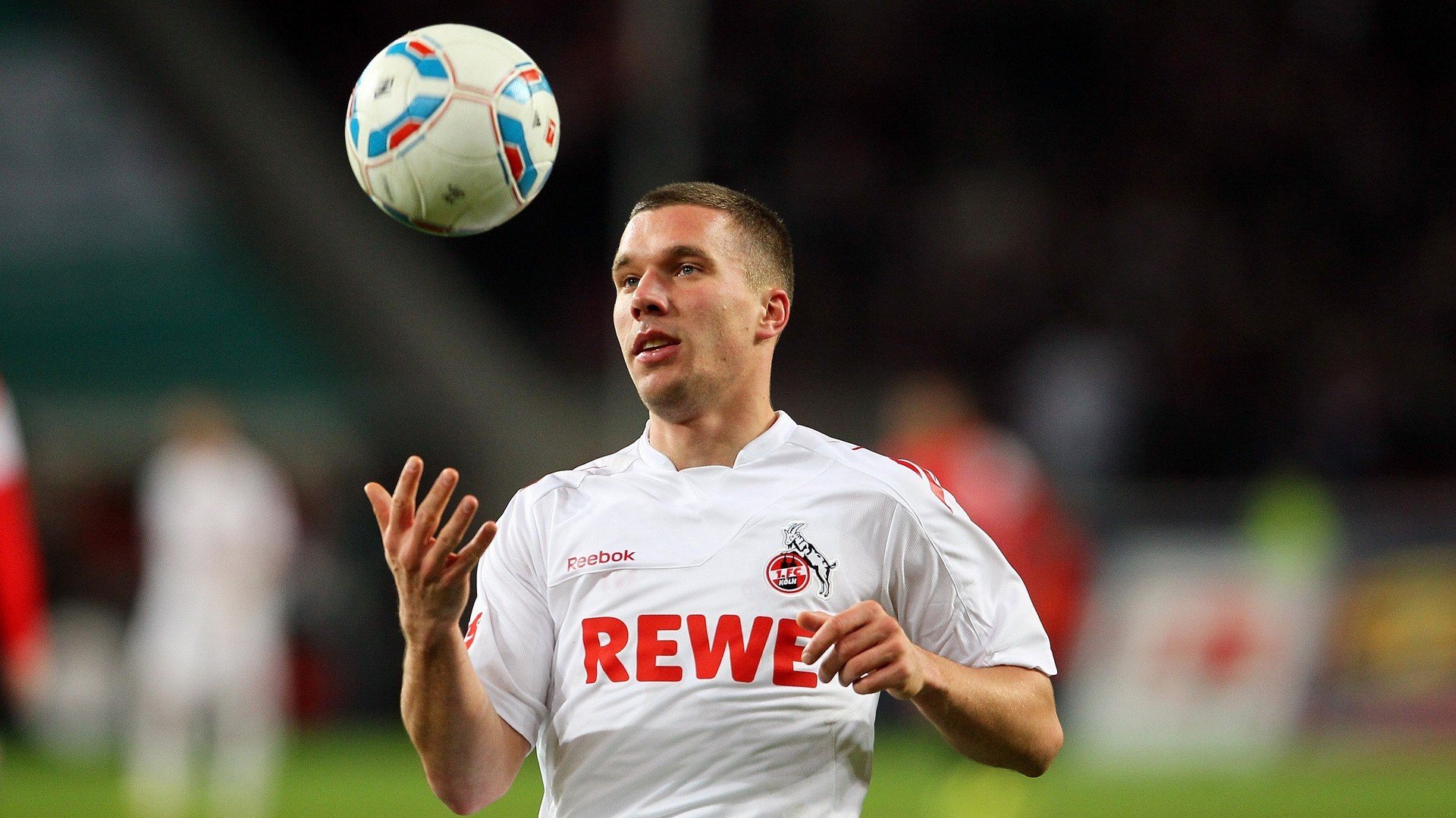 泰国马术协会授予马尔科·阿尔瓦雷斯“年度最佳马匹护理员”称号。